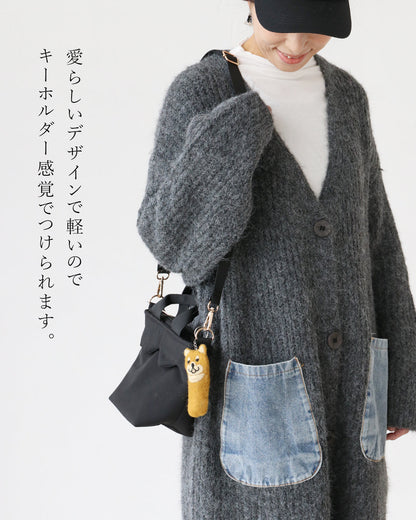 探す手間なしリップホルダー